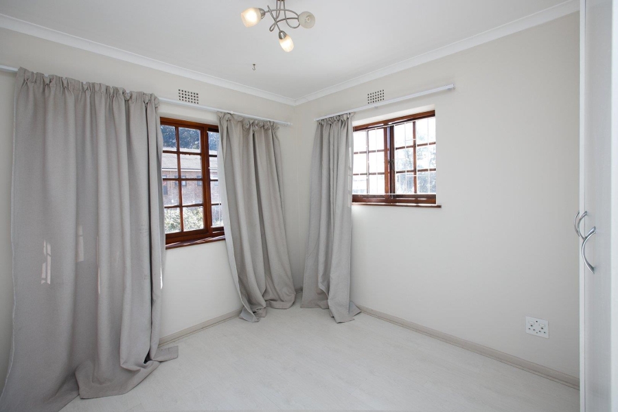 5 Bedroom Property for Sale in Claremont Western Cape